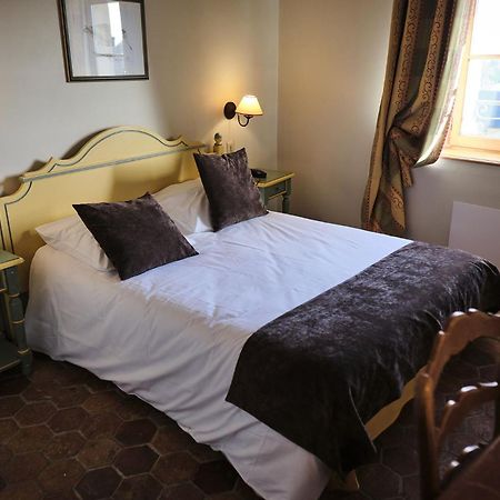 Hostellerie De La Tour D'Auxois Saulieu Esterno foto